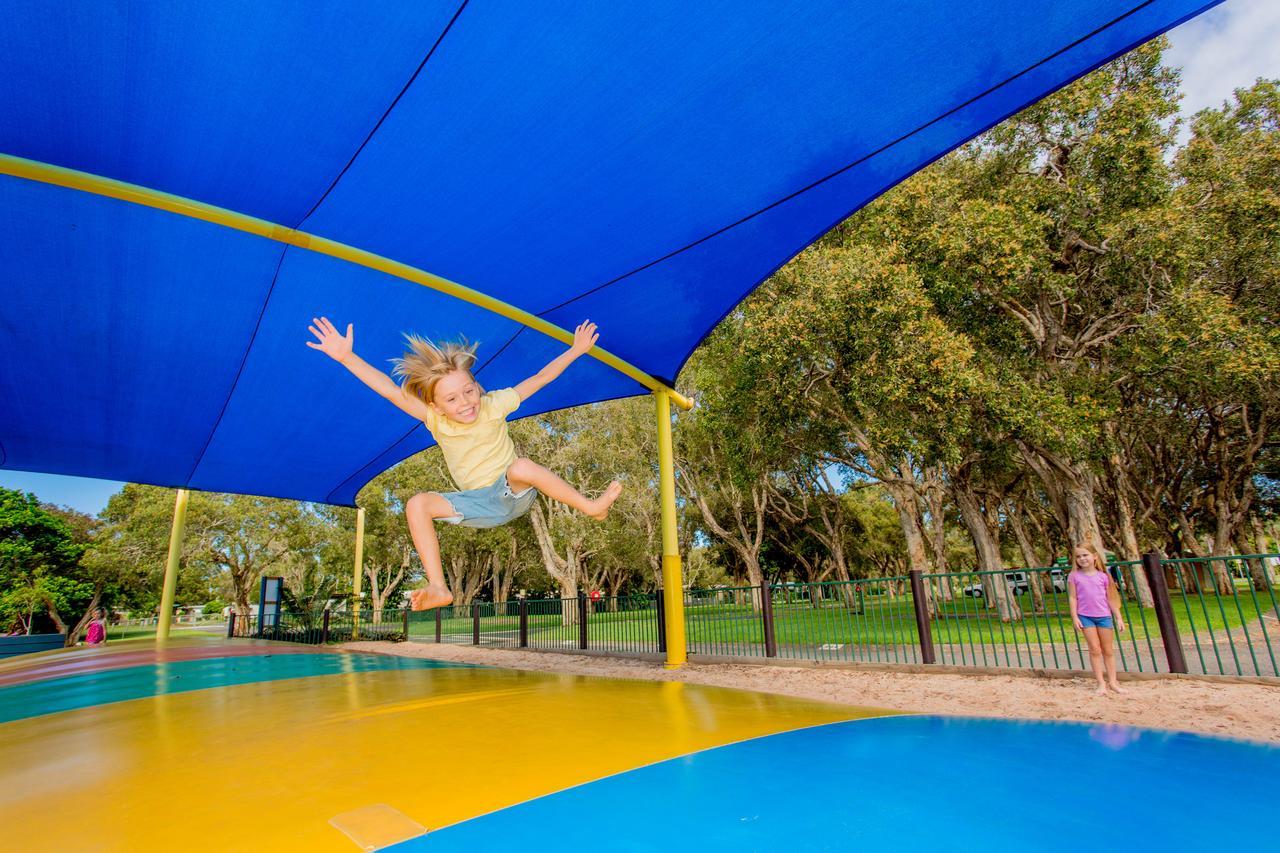 Big4 Park Beach Holiday Park 콥스 하버 외부 사진